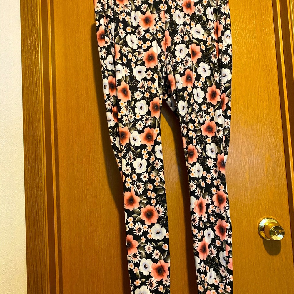 Floral Torrid Leggings
